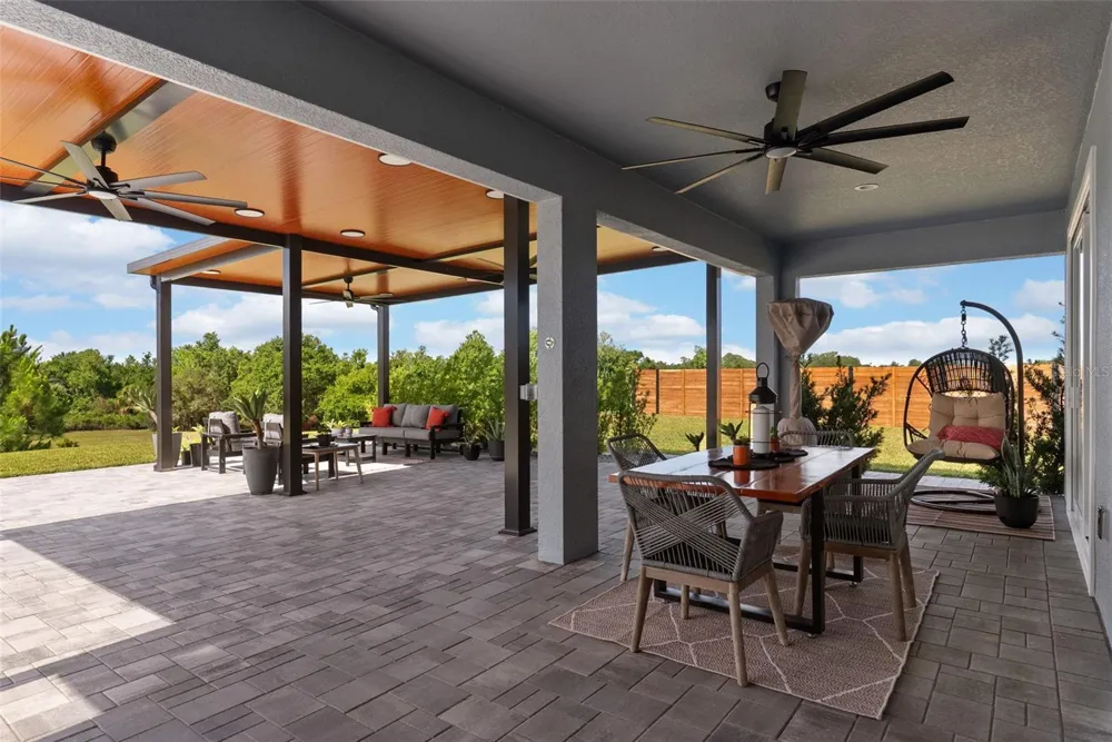 5118 LAKE TOSCANA DRIVE Wimauma, FL 33598