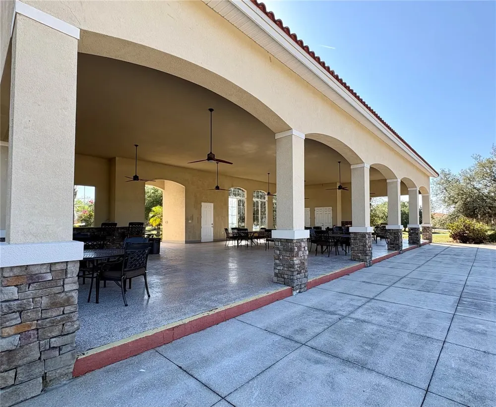 5118 LAKE TOSCANA DRIVE Wimauma, FL 33598
