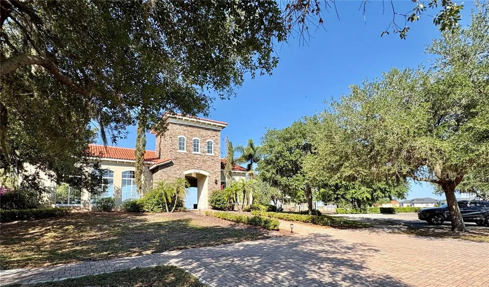 5118 LAKE TOSCANA DRIVE Wimauma, FL 33598
