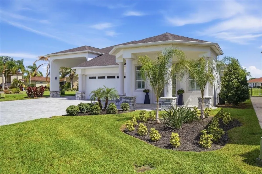 743 TEABERRY TRAIL Polk City, FL 33868