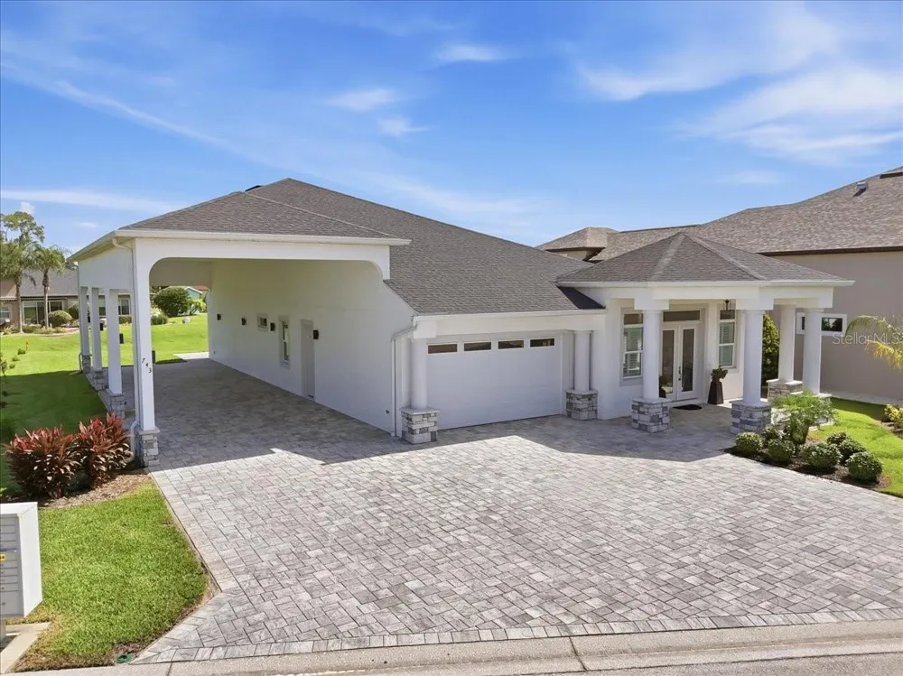 743 TEABERRY TRAIL Polk City, FL 33868