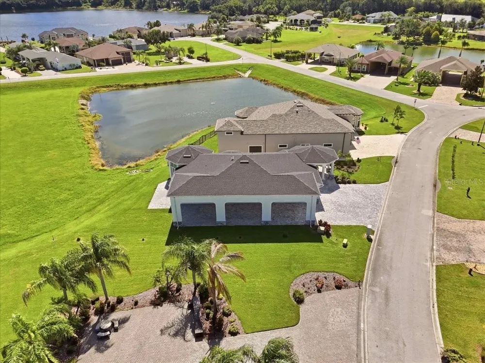 743 TEABERRY TRAIL Polk City, FL 33868