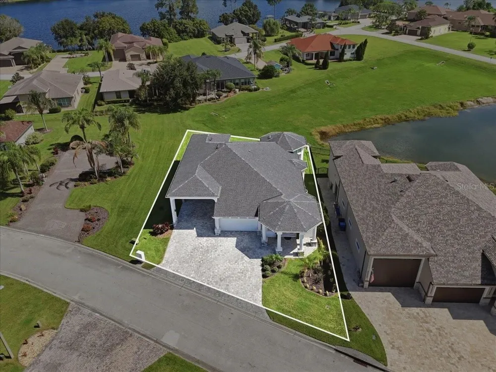 743 TEABERRY TRAIL Polk City, FL 33868