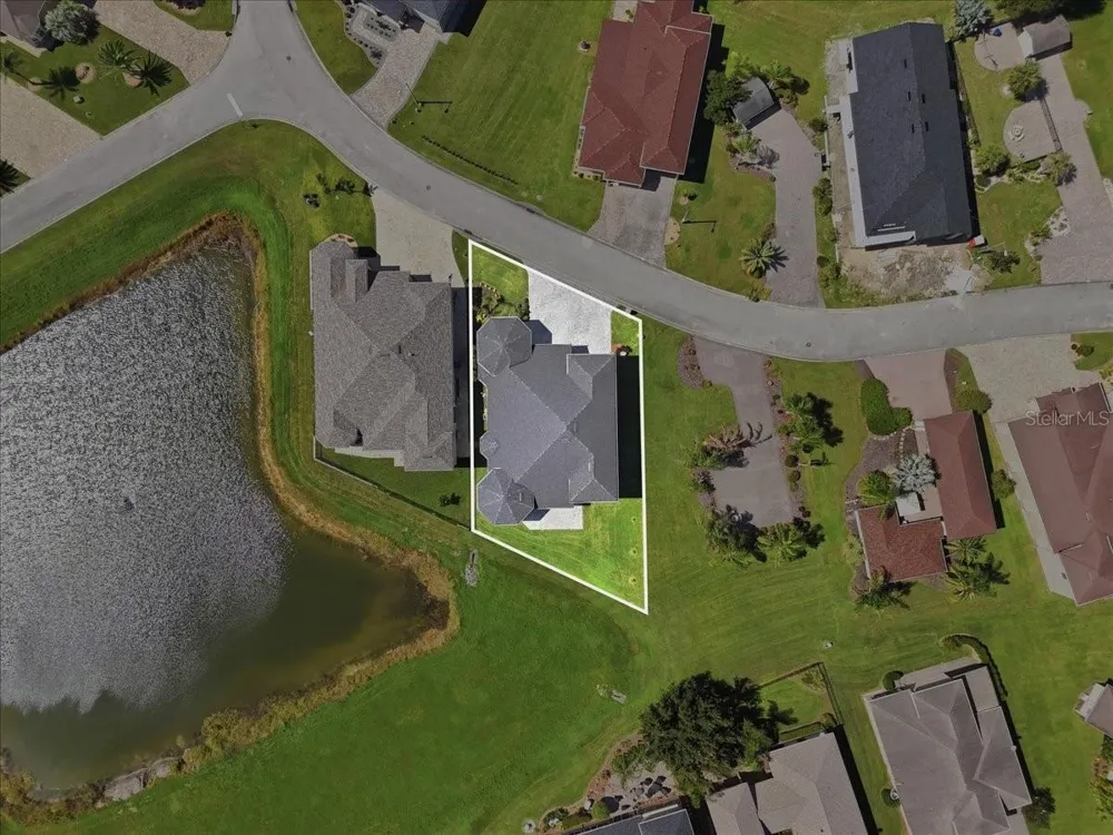 743 TEABERRY TRAIL Polk City, FL 33868
