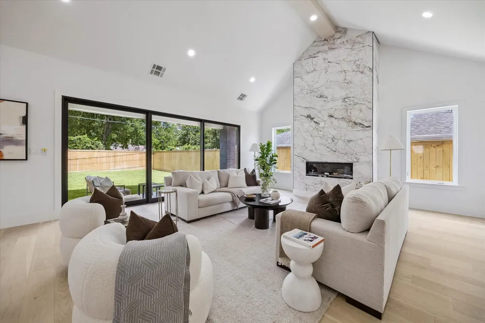 1302 Springrock Lane Houston, TX 77055