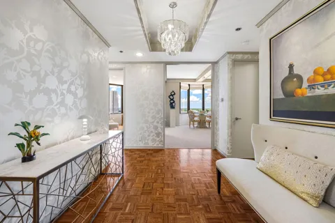 5555 Del Monte Drive #2203
