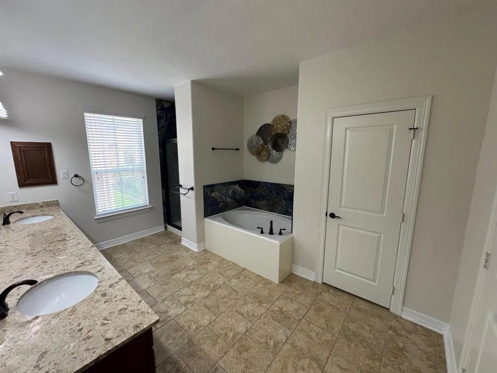 22 W Oaks Drive Pasadena, TX 77058