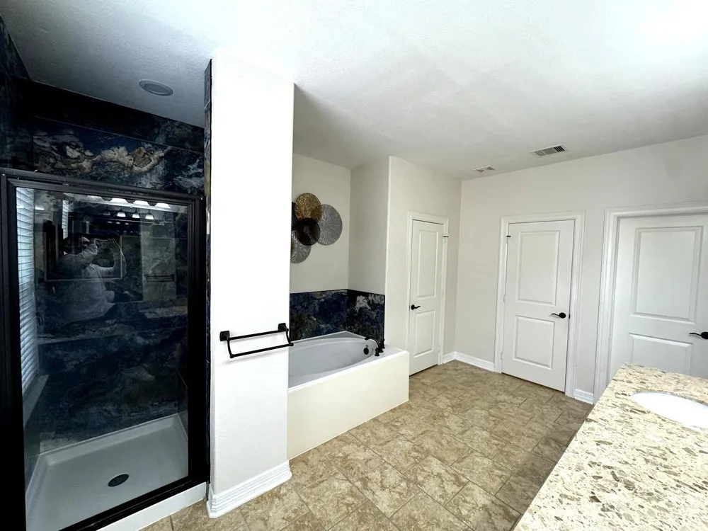 22 W Oaks Drive Pasadena, TX 77058