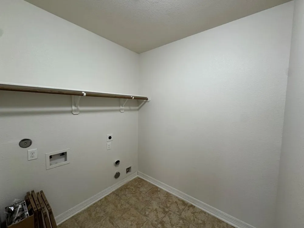 22 W Oaks Drive Pasadena, TX 77058