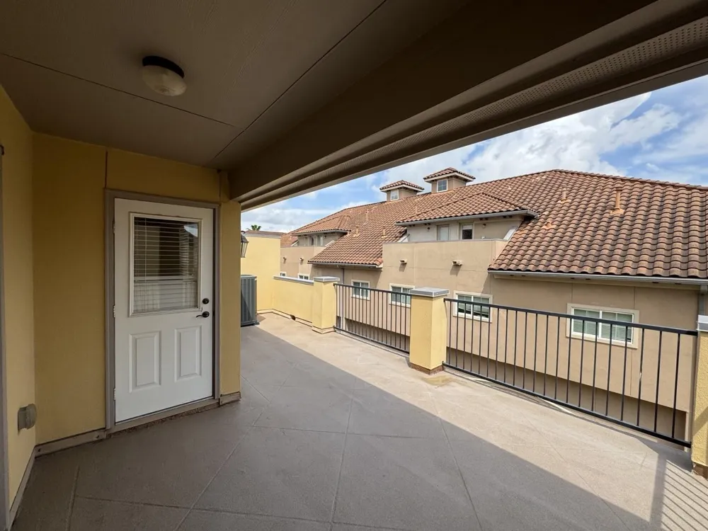 22 W Oaks Drive Pasadena, TX 77058