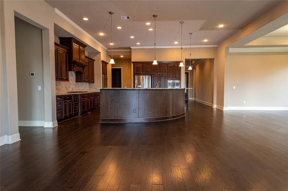 98 Braided Branch Drive Tomball, TX 77375