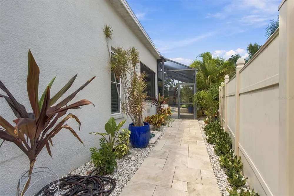 2501 BAY FIELD COURT Holiday, FL 34691