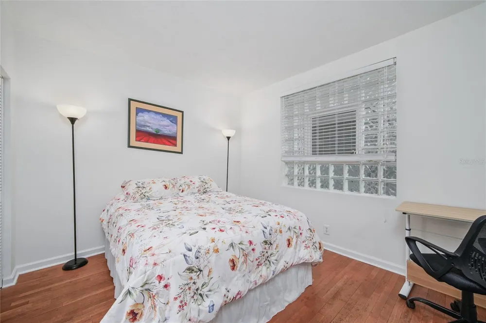 4950 BAYSHORE BOULEVARD #16 Tampa, FL 33611