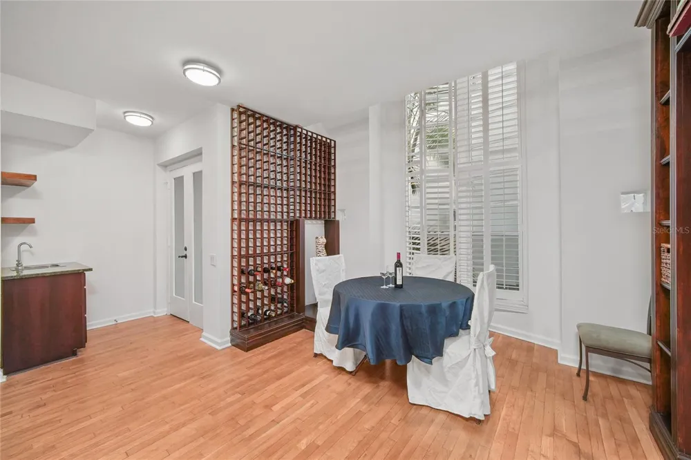 4950 BAYSHORE BOULEVARD #16 Tampa, FL 33611