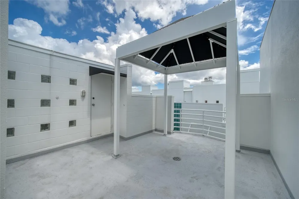 4950 BAYSHORE BOULEVARD #16 Tampa, FL 33611
