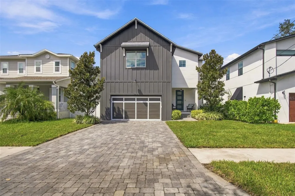 7409 S SPARKMAN STREET Tampa, FL 33616