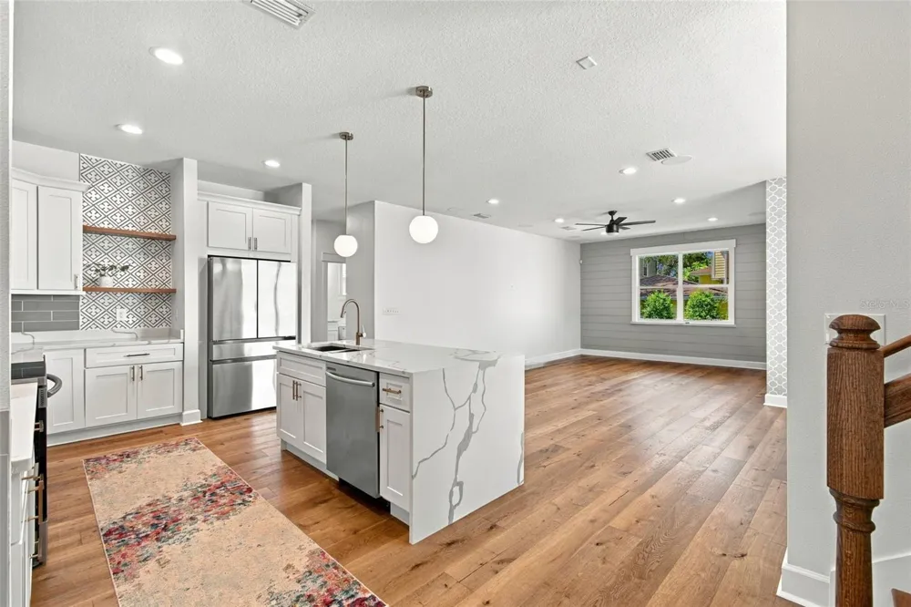 7409 S SPARKMAN STREET Tampa, FL 33616