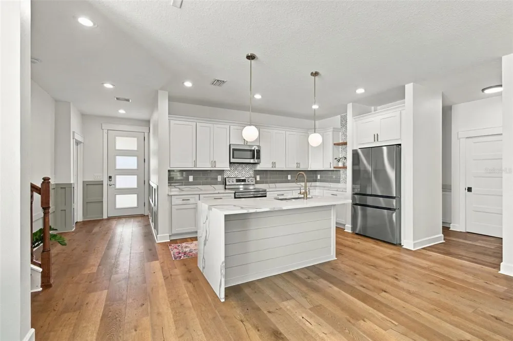 7409 S SPARKMAN STREET Tampa, FL 33616