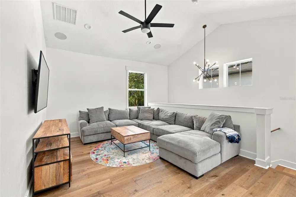 7409 S SPARKMAN STREET Tampa, FL 33616