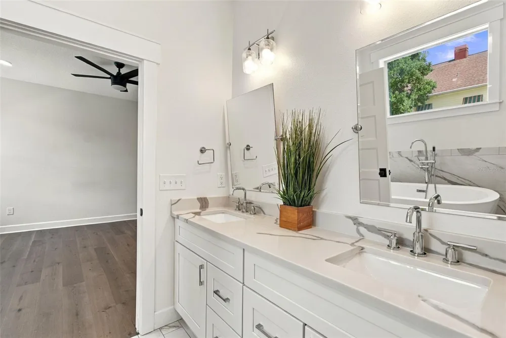 7409 S SPARKMAN STREET Tampa, FL 33616