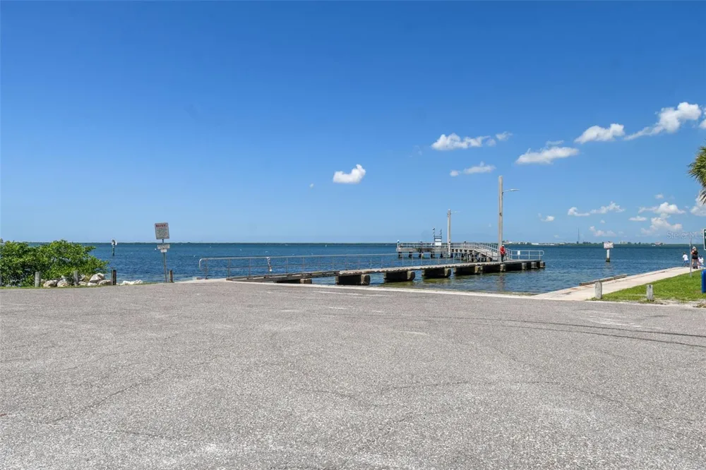 7409 S SPARKMAN STREET Tampa, FL 33616
