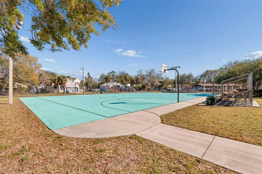 7409 S SPARKMAN STREET Tampa, FL 33616