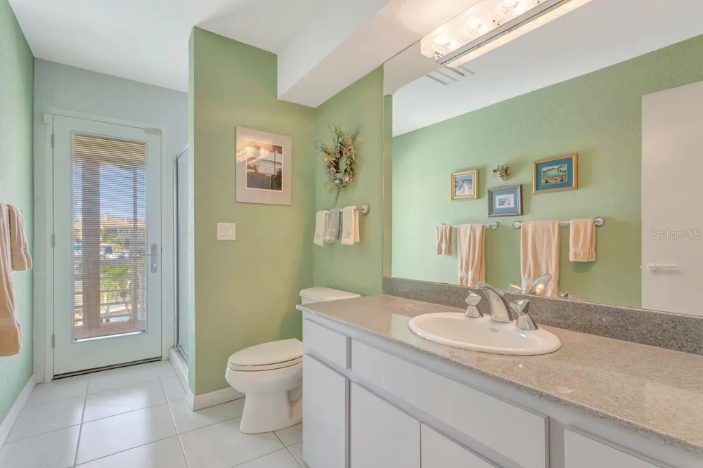 205 6TH STREET E Tierra Verde, FL 33715