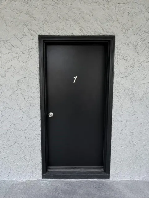 371 BROAD STREET #7