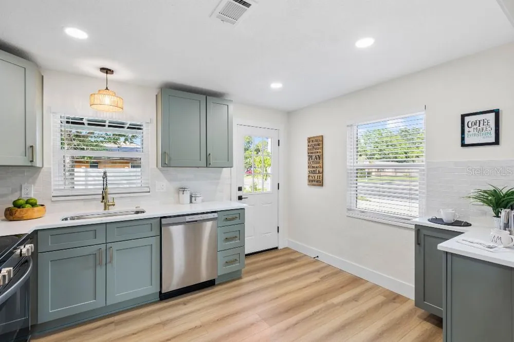 2403 ADRIAN AVENUE Largo, FL 33774