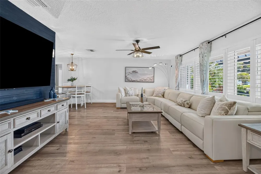 10588 139TH WAY Largo, FL 33774