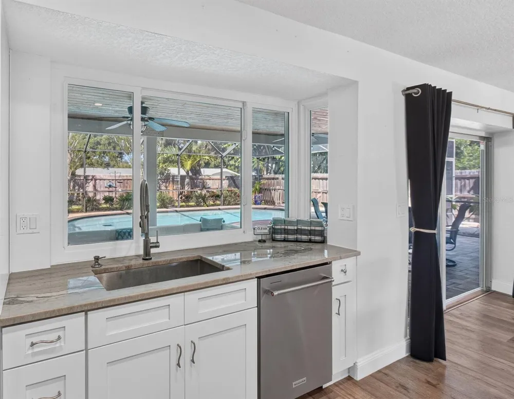 10588 139TH WAY Largo, FL 33774