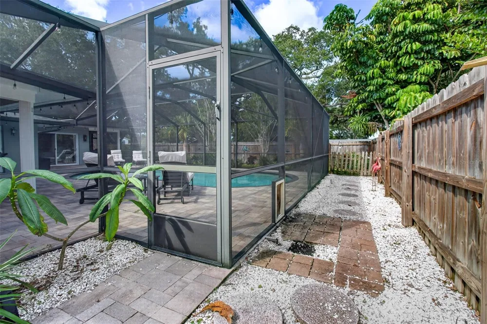 10588 139TH WAY Largo, FL 33774