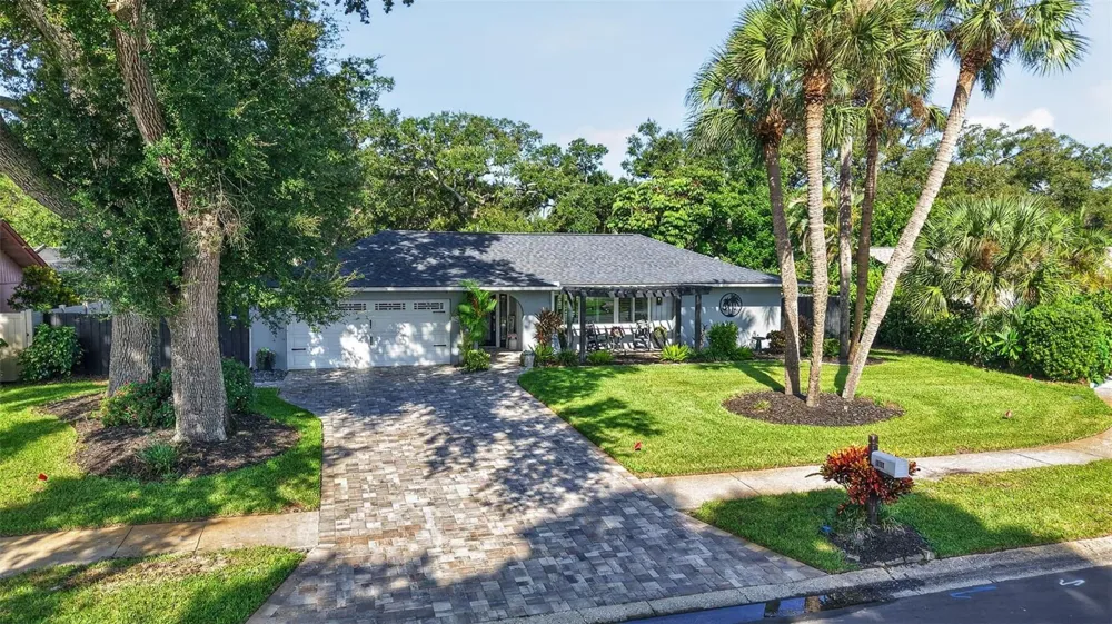 10588 139TH WAY Largo, FL 33774