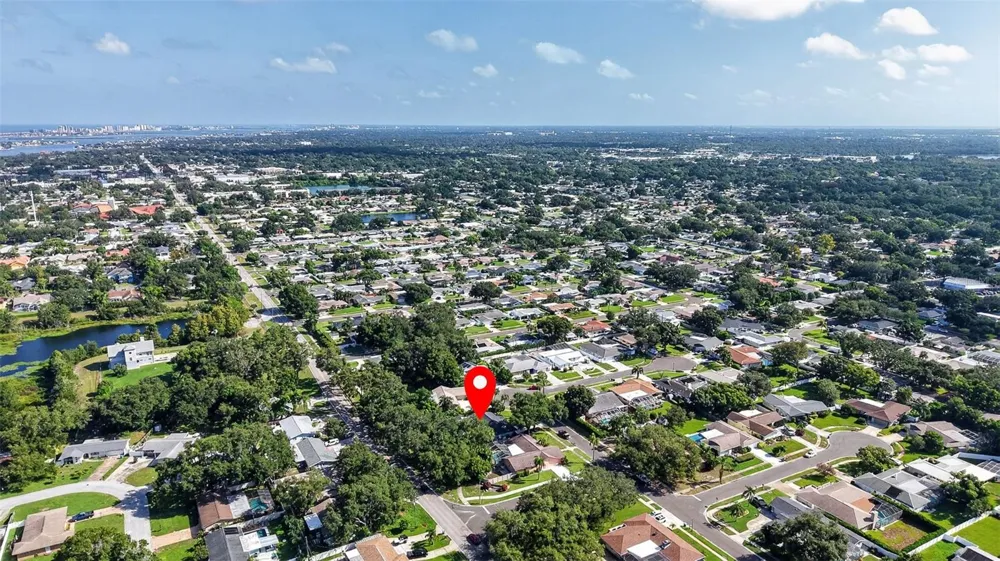 10588 139TH WAY Largo, FL 33774