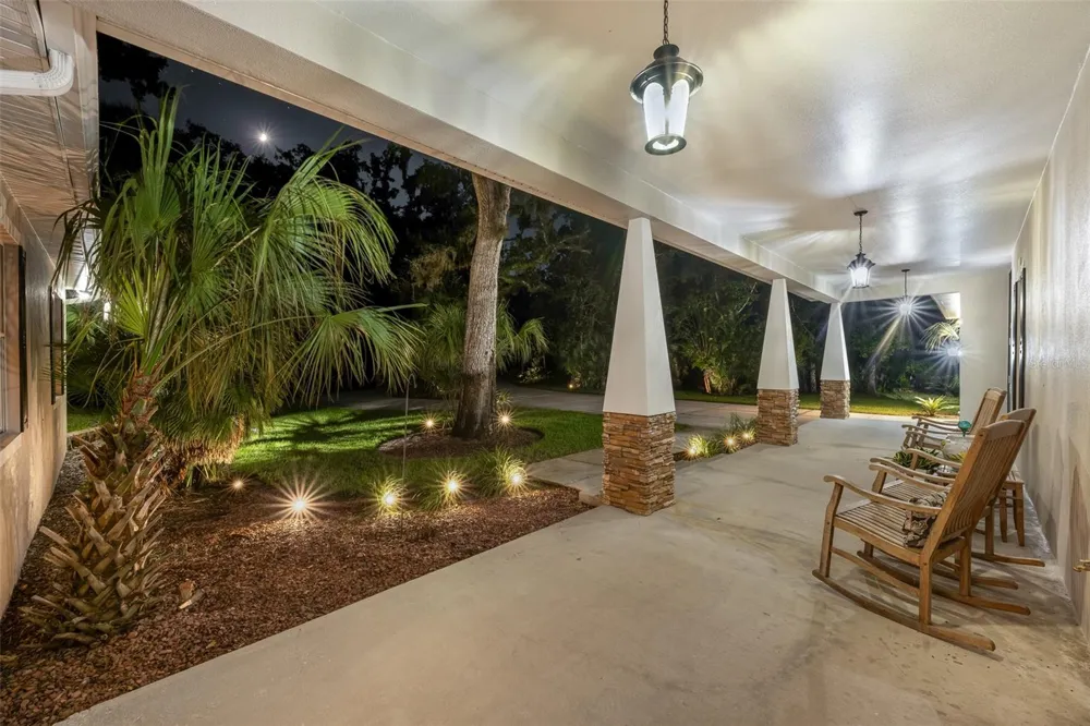 24201 OAKS BOULEVARD Land O Lakes, FL 34639