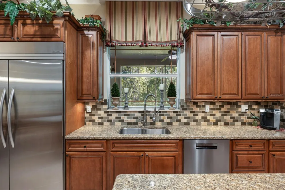24201 OAKS BOULEVARD Land O Lakes, FL 34639