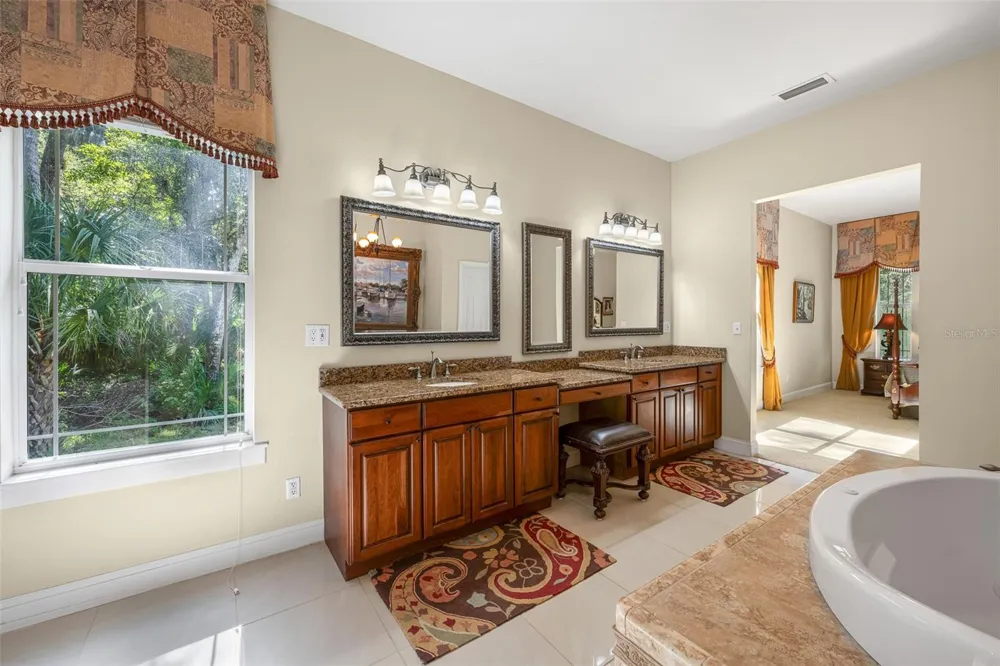 24201 OAKS BOULEVARD Land O Lakes, FL 34639
