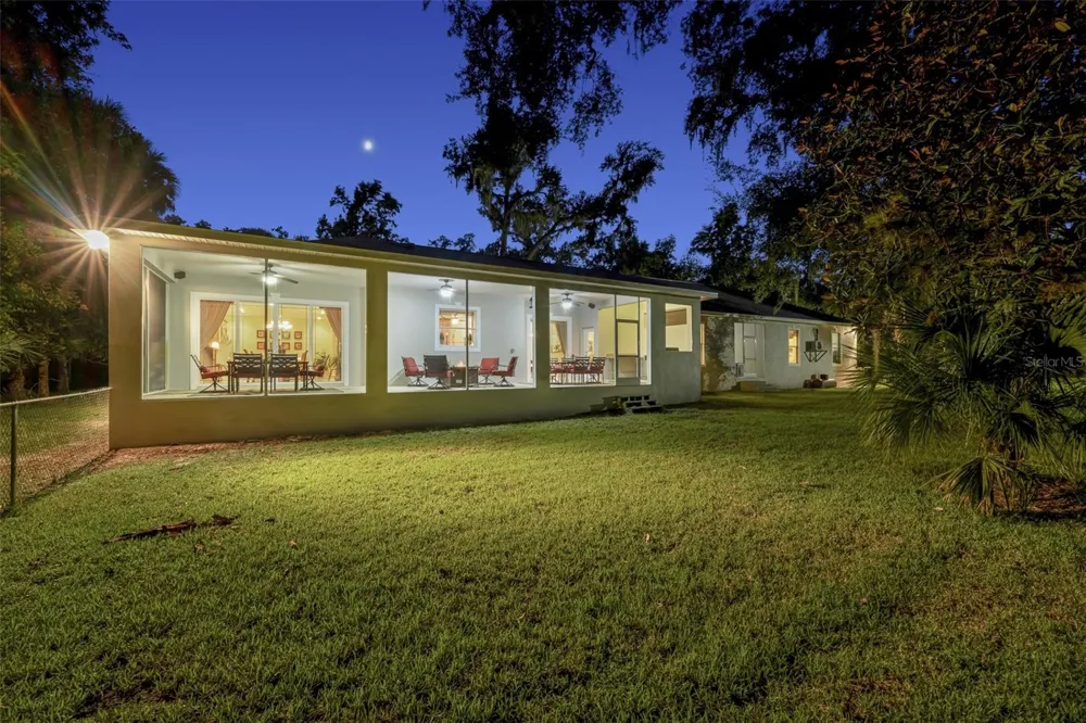 24201 OAKS BOULEVARD Land O Lakes, FL 34639