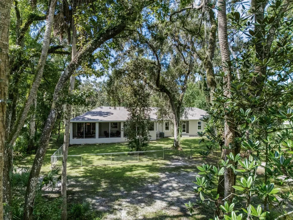 24201 OAKS BOULEVARD Land O Lakes, FL 34639