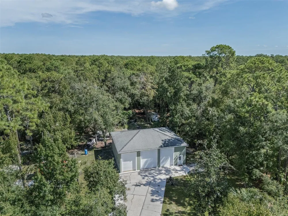 24201 OAKS BOULEVARD Land O Lakes, FL 34639
