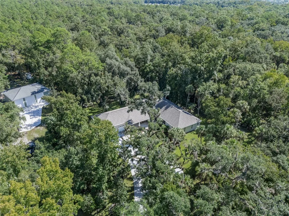 24201 OAKS BOULEVARD Land O Lakes, FL 34639