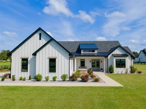 159 SW GOVERNORS GLEN