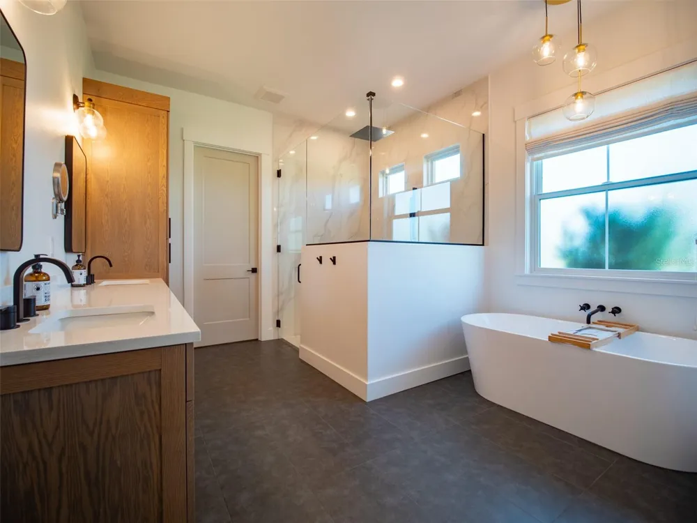 159 SW GOVERNORS GLEN Lake City, FL 32024