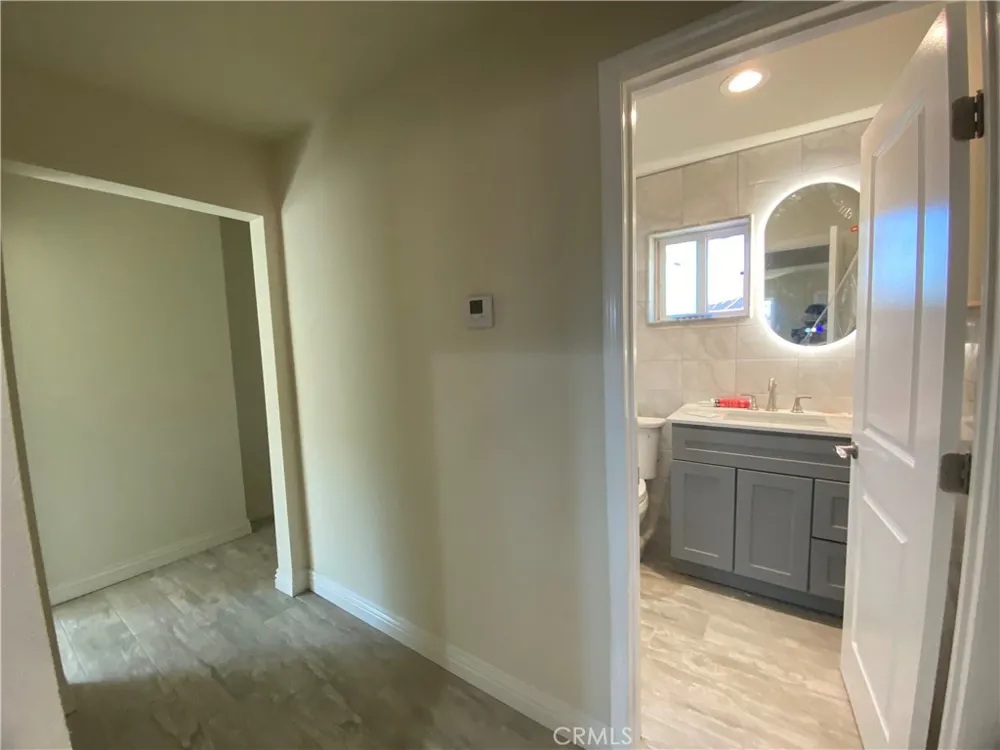 1727 W Santa Ana Boulevard Santa Ana, CA 92703