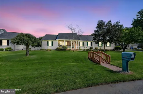 300 PINTAIL DRIVE