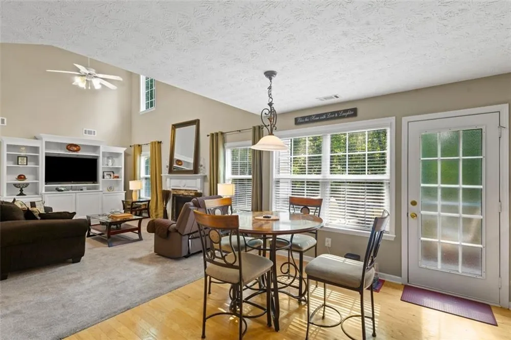 1138 Mitford Lane Dacula, GA 30019