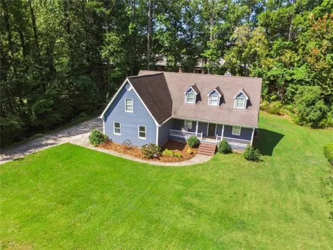 121 W Allison Circle