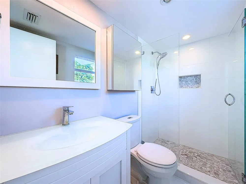 4025 Federal Highway #227B Oakland Park, FL 33308