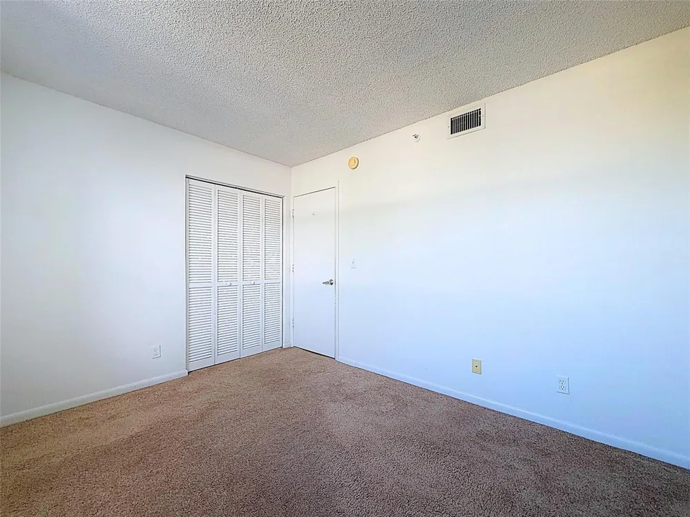 4025 Federal Highway #227B Oakland Park, FL 33308