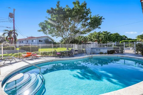 431 W CAMINO REAL #28